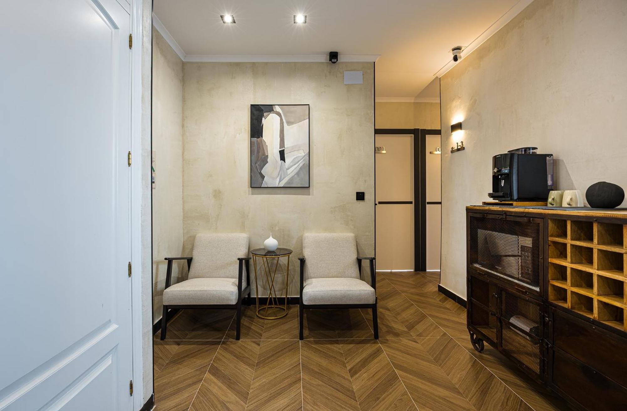 Apartahotel The Raimundo